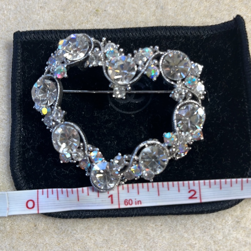 Austrian Crystal brooch/pendant - Picture 5 of 5